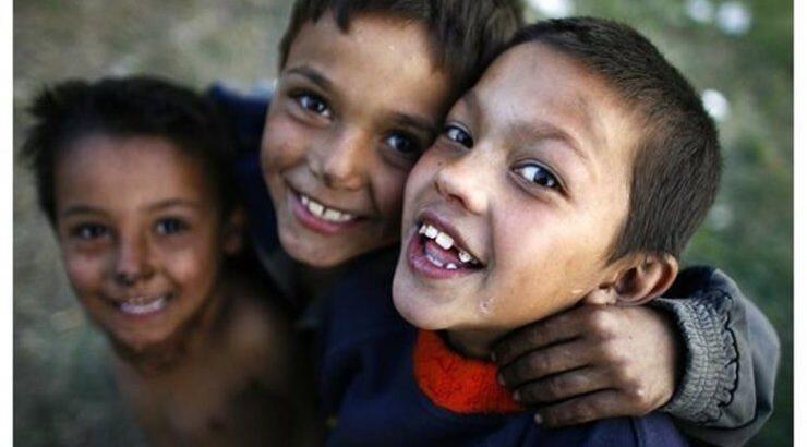 Ρουμανία: Ο «βασιλιάς των Ρομά» καταργεί τους γάμους μεταξύ παιδιών έως 16 ετών