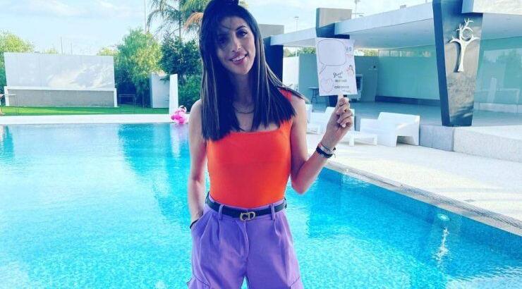 Αργυρώ Ροτσίδου: Στην Μύκονο για διακοπές και σας δείχνει το ιδανικό vacation look 