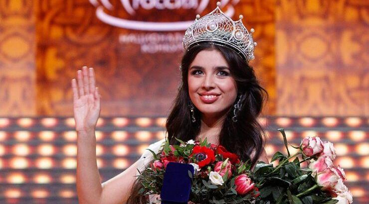 Mε παρατράγουδα ανακηρύχθηκε η νέα Miss Ρωσία