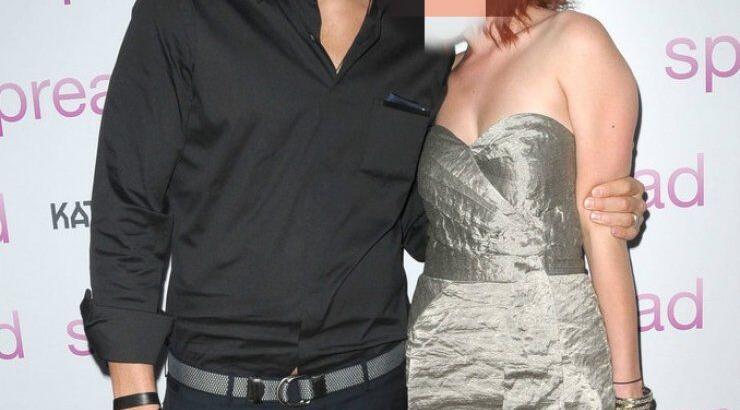 Διάσημη δήλωσε ερωτευμένη με τον νεαρό πατριό της!