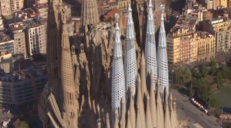 Η ολοκληρωμένη Sagrada Familia