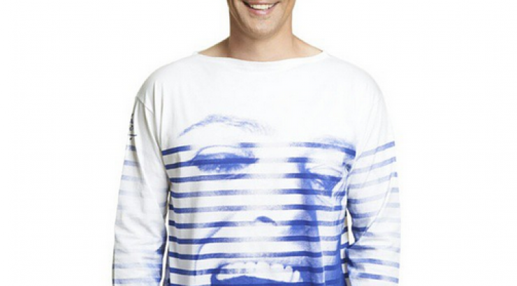 Σάκης Ρουβάς: Τι κάνει στο νησί μας ο κορυφαίος σταρ;