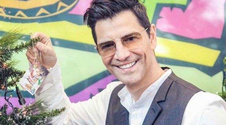 Σάκης Ρουβάς: Μπήκε στην κουζίνα μαζί με τα παιδιά του [εικόνα] 