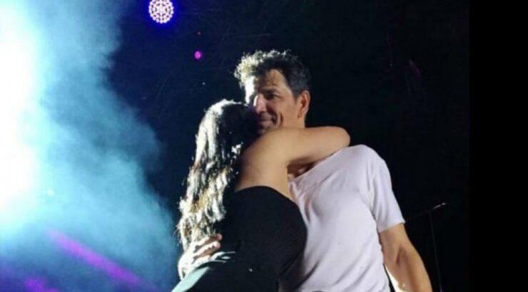 Επώνυμη Κύπρια ανέβηκε στη σκηνή και τραγούδησε με τον Σάκη Ρουβά στον Πρωταρά! [βίντεο]