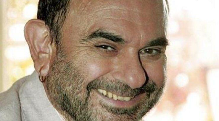 Όλη η αλήθεια για τον Σάκη Μπουλά!