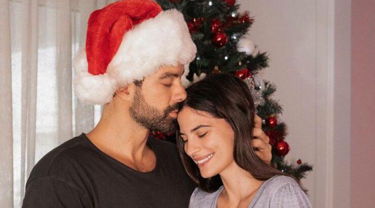 Σάκης Τανιμανίδης - Χριστίνα Μπόμπα: Περιμένουν το πρώτο τους μωράκι! [εικόνα]