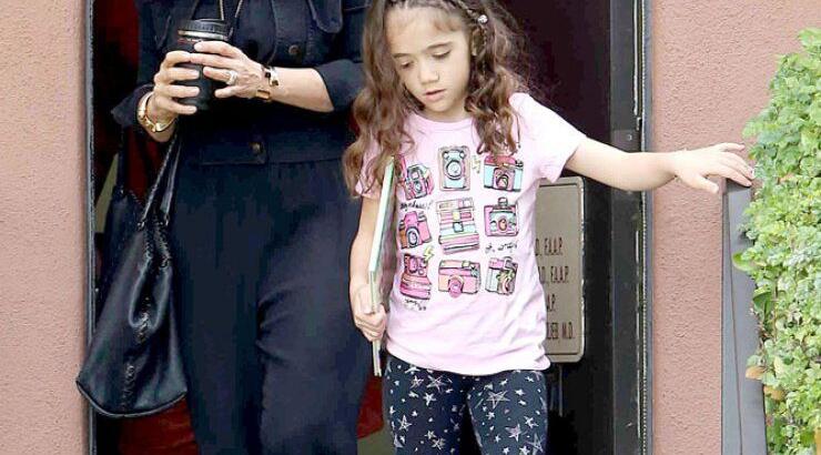 Αυτή είναι η κόρη της Salma Hayek [εικόνες]