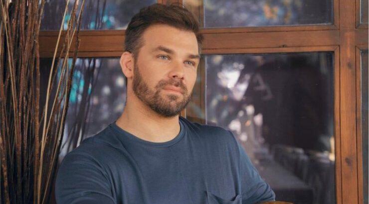 Γιώργος Σαμπάνης: Ξέσπασε σε ερώτηση δημοσιογράφου - Έτσι όπως δεν τον έχουμε ξαναδεί [βίντεο]