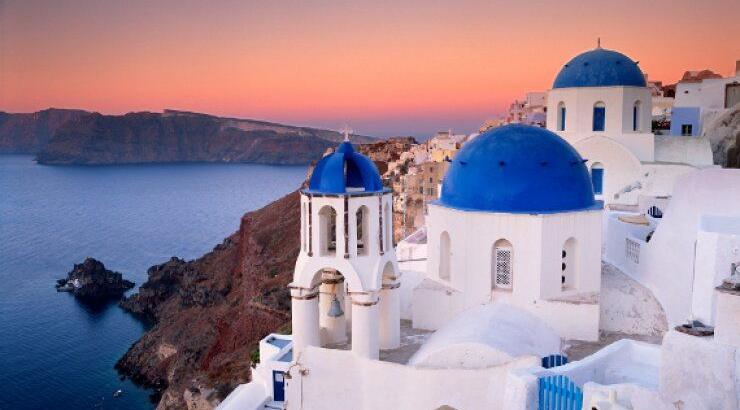 Η Σαντορίνη αναδείχθηκε το πιο όμορφο νησί της Ευρώπης