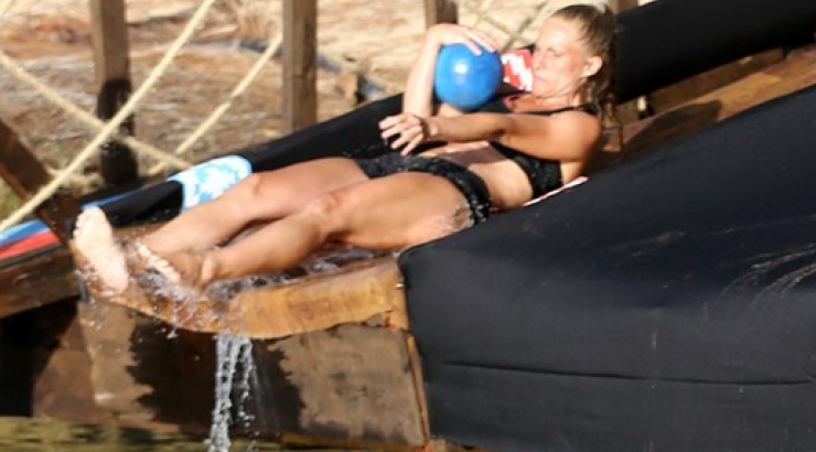 Σάρα Εσκενάζυ: Δείτε τον κούκλο αδερφό της! 