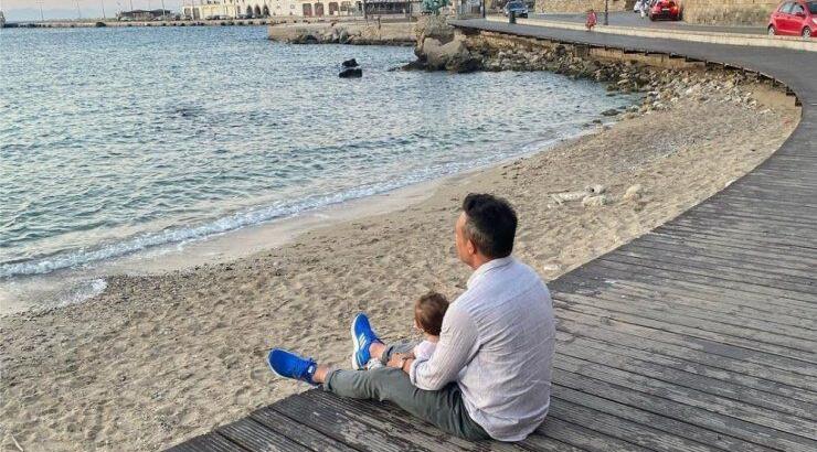 Σάββας Πούμπουρας: Η selfie με την κόρη του από το πρωινό τους ξύπνημα [εικόνα]