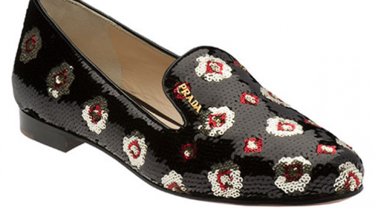 Τα νέα slippers του οίκου Prada