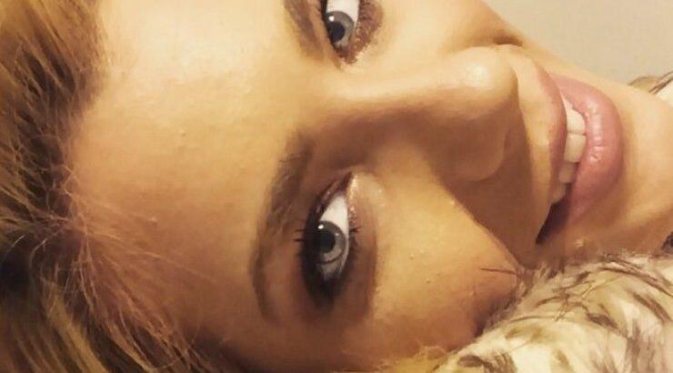 Αυτός θα σχεδιάσει το νυφικό της Άντρης Καραντώνη