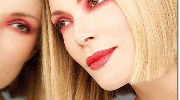 Βίκυ Καγιά: Φόρεσε το ριγέ τοπ με ένα εκπληκτικό τρόπο