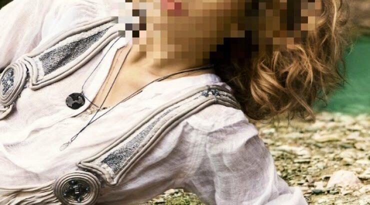 Πασίγνωστη Ελληνίδα ηθοποιός έπιασε τον σύντροφό της με άλλη στο κρεβάτι!