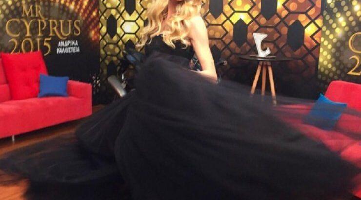 Δείτε πως θα εμφανιστεί η Έβελυν Καζαντζόγλου στον τελικό του Mr Cyprus 2015