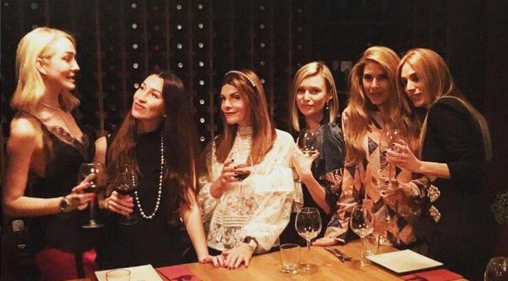 Το πάρτυ γενεθλίων επώνυμης Κύπριας