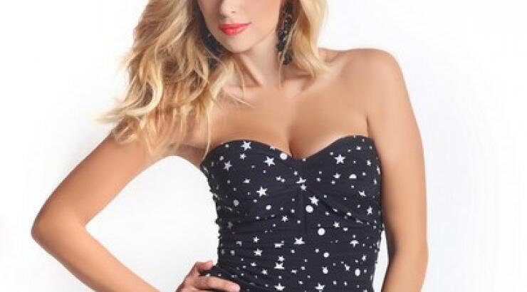 Χριστιάνα Αριστοτέλους: Σε ρόλο αεροσυνοδού!