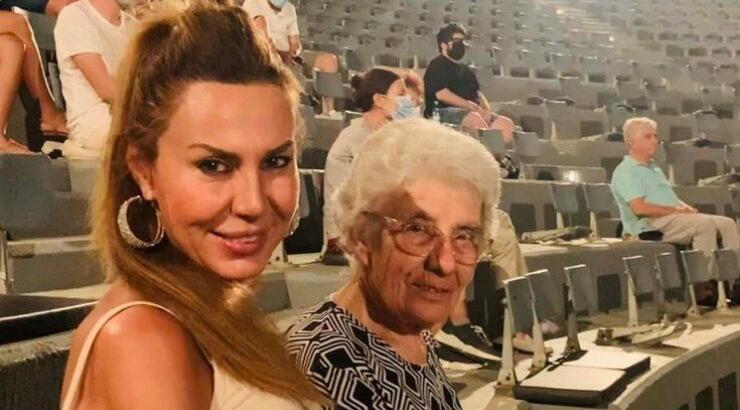 Στέλλα Γεωργιάδου: Η μαμά της έχει γενέθλια και δημοσίευσε όμορφες φωτογραφίες τους