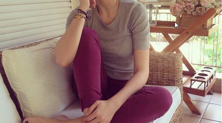 Ήβη Αδάμου: Δείτε το μονόπετρο που της χάρισε ο Μιχάλης Κουινέλης [εικόνα]