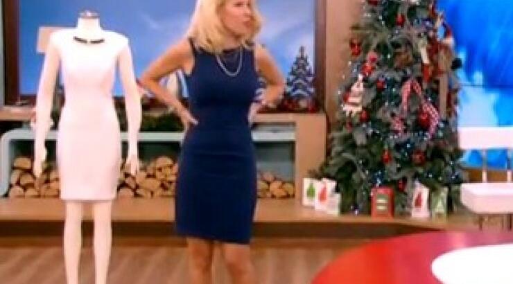 Ελένη Μενεγάκη: Η sexy εμφάνισή της και η αποκάλυψη για την παραμονή Πρωτοχρονιάς!