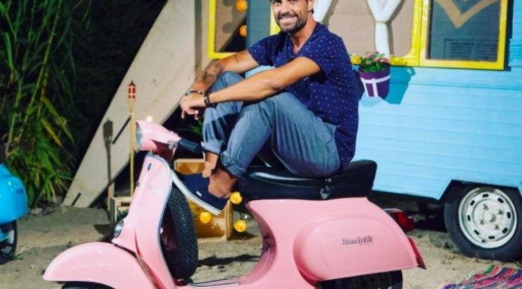 Στέλιος Χανταμπάκης: Δεν φαντάζεστε ποια πρώην συμπαίκτρια του θα είναι η πρώτη του καλεσμένη