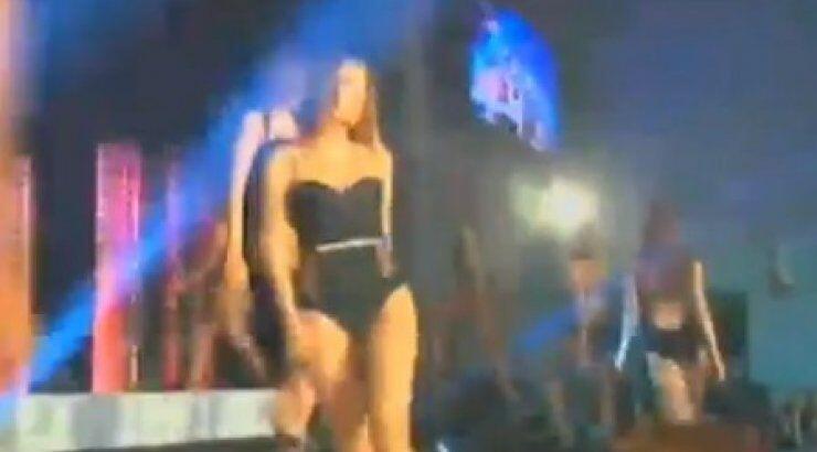 Διαγωνιζόμενη σκόνταψε στο πλατό του "Star Κύπρος 2015"