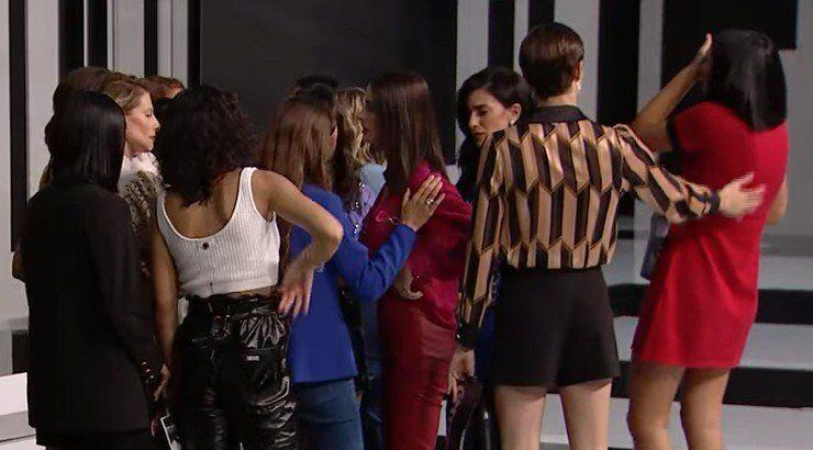 Ανατρεπτική αποχώρηση Κύπριας στο GNTM: Ξέσπασαν σε κλάματα οι συμπαίκτριες της [βίντεο]