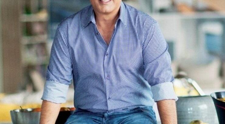 Ξέσπασε ο Σεργουλόπουλος για το φιλί που έκρυψαν: "Είναι χυδαίο και..."