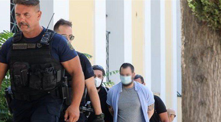 Σοκάρει Έλληνας παίκτης ριάλιτι: "Ήμουν ο πιο επιτυχημένος άνδρας συνοδός με €1000 την βραδιά, είχα πελάτες ηθοποιούς"