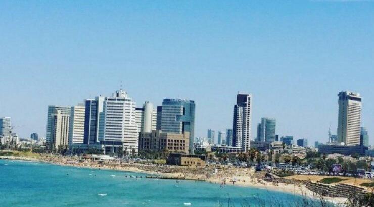 Ποια Κύπρια παρουσιάστρια απολαμβάνει αυτή τη θέα