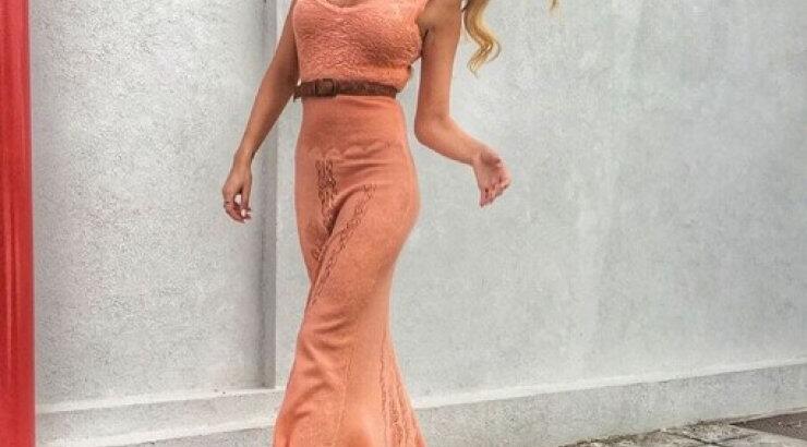 Τα οπίσθια της Κατερίνας Καινούργιου "κολάζουν" το instagram 