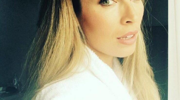 Η Μαριέττα Χρουσαλά στο κόκκινο χαλί των Καννών [εικόνες]