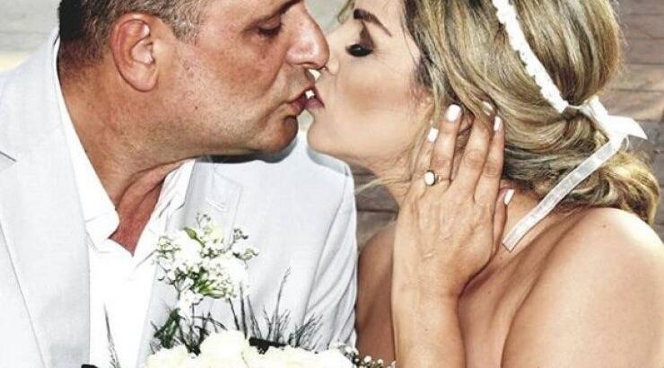 Κατερίνα Χριστοφίδου: Η φωτογραφία με το σύζυγό της από τις διακοπές τους μετά τον γάμο τους!