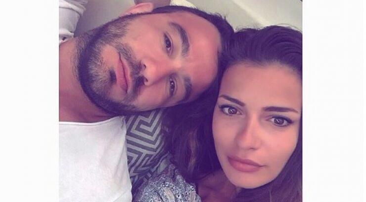 "Σου αξίζει κάθε τριαντάφυλλο του πλανήτη"