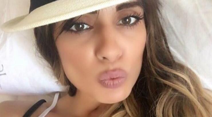 Μίνα Αρναούτη: Οι νέες φωτογραφίες της από το σπίτι της στη Μυτιλήνη που ανέβασε στα social media