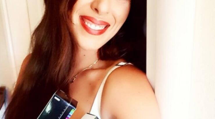 Full in love! Δανάη Χρήστου: Το παθιασμένο φιλί στο στόμα μαζί με τον σύντροφό της