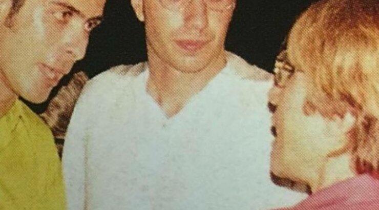 Δεν μπορείτε να αναγνωρίσετε τον επώνυμο Κύπριο της φωτογραφίας δίπλα από τον Χριστοφόρου