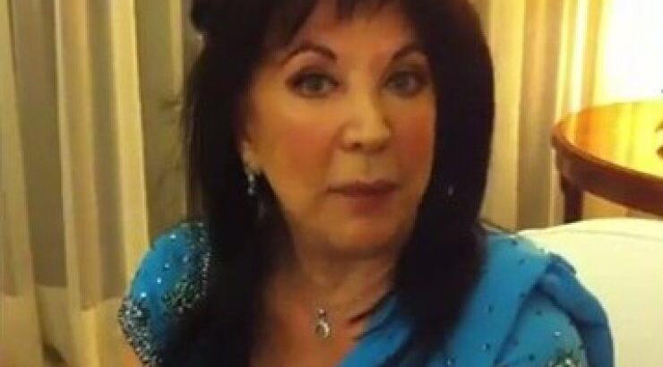 Η 67χρονη Κύπρια που τρελαίνει το διαδίκτυο! [βίντεο]