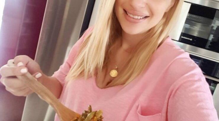 Η πρώτη δημόσια εμφάνιση της Χριστιάνας Αριστοτέλους μετά την γέννηση της κορούλας της