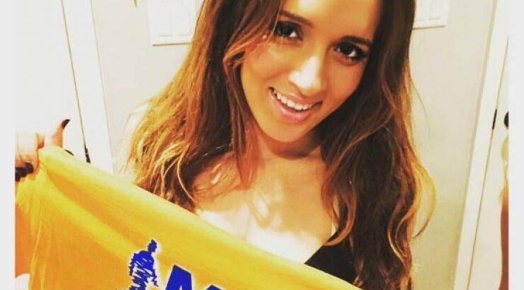 Δείτε την κόρη της Καλομοίρας στην αγκαλιά της μαμάς της! 