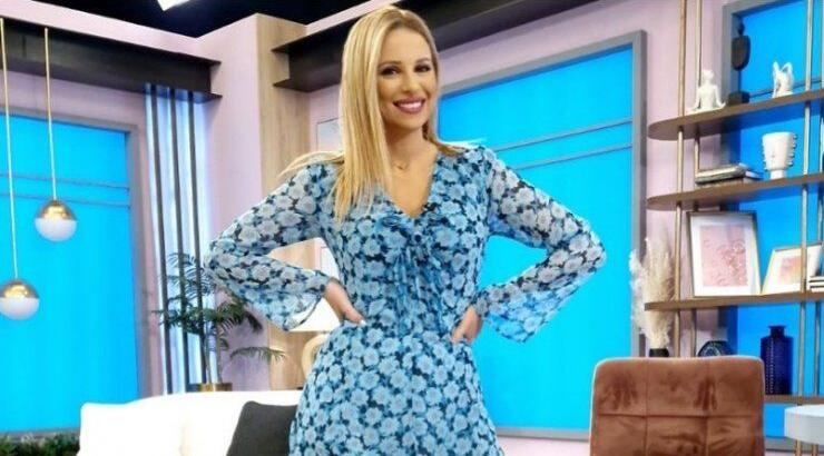 Χριστιάνα Αριστοτέλους: Tης τελείωσε το προϊόν μαυρίσματος για το σώμα της και φάνηκε on air [εικόνα[