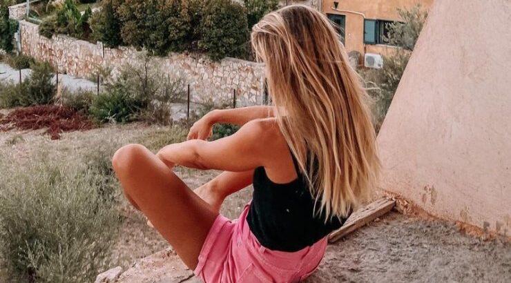 Ελληνίδα παρουσιάστρια: Παραδέχθηκε πως χώρισε κάνοντας ένα βίντεο και αποκαλύπτοντας τα πάντα