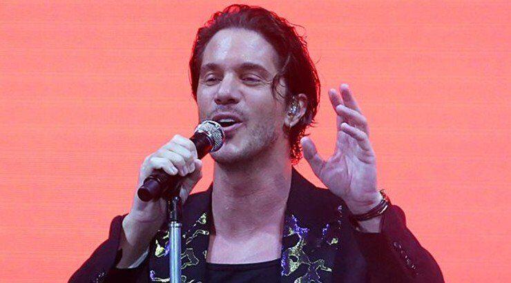 Νίκος Οικονομόπουλος: Είναι ερωτευμένος και δείτε πρώτη φορά το κορίτσι του [εικόνες]