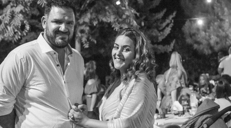 Φλωρεντία Κανάρη-Γιώργος Αθανάση: Το ζευγάρι του νησιού μας νίκησε τον καρκίνο και υποκλινόμαστε στη δύναμη ψυχής τους