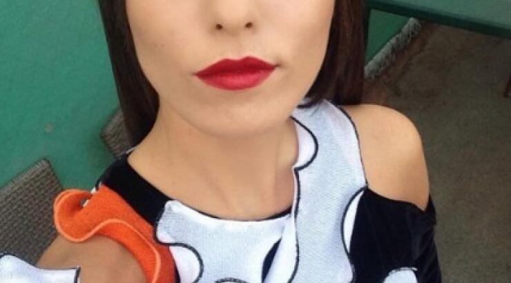 Κρίστη Αγαπίου: Δείτε την να κάνει ηλιοθεραπεία Δεκέμβριο μήνα