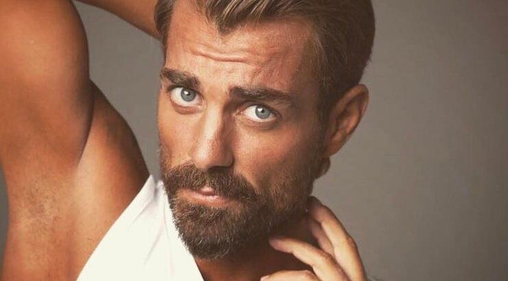 Κράξιμο στο Στέλιο Χανταμπάκη: "Πήγε σε event μέσα σε ακριβό διθέσιο αμάξι και πούρο"