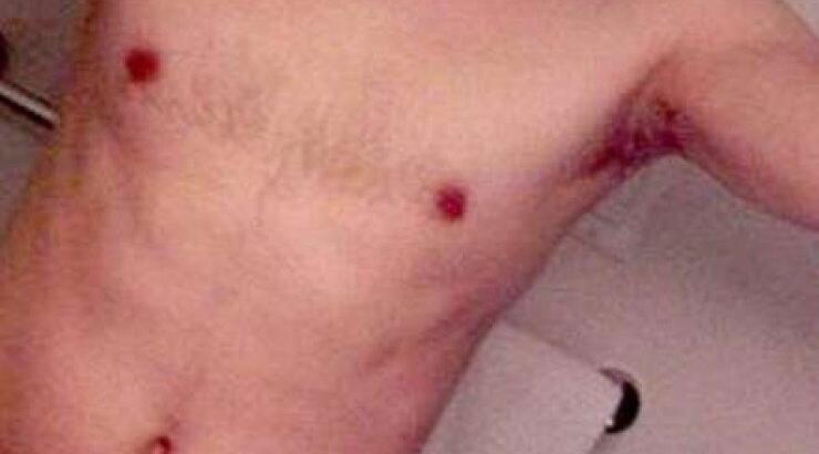 Γνωστος ηθοποιός ανέβασε γυμνή φωτό του για να ευχαριστήσει τους θαυμαστές του!