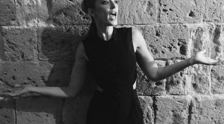 Κάτια Ζυγούλη: Φόρεμα με κυπριακή υπογραφή στα "Super Music Awards 2017 with Pringles"