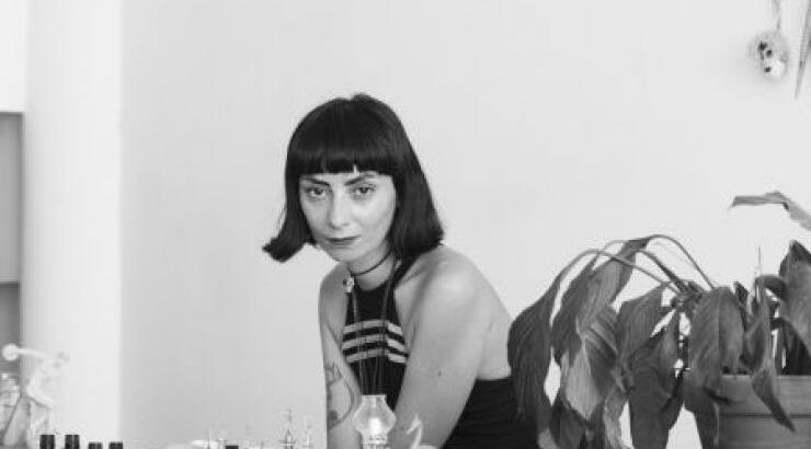 Το κορίτσι με τ’ αρώματα